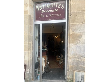 Saintes  197 €
