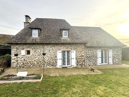 RILHAC XAINTRIE  261 820 €