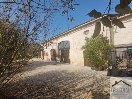 Saint-Mary  295 000 €