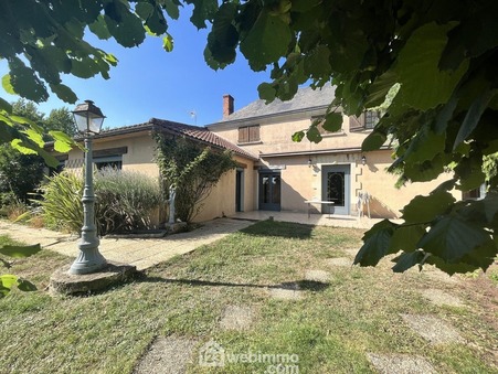 Saint-Varent  187 700 €