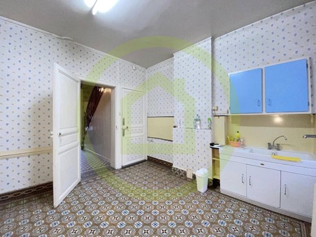 SOUS LE BOIS  158 000 €