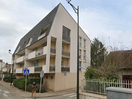 SAINT AMAND MONTROND 92 880 €