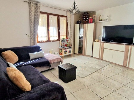 Riez  228 000 €