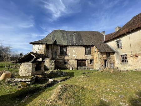 SALON LA TOUR  175 000 €