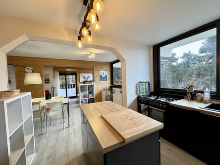 Appartement 263 000 €  Réf. 859 Égat