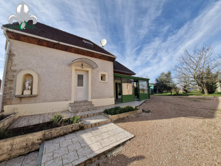 CHAMBLANC  175 000 €
