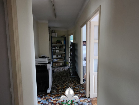 Achat local professionnel Besancon Réf. V33