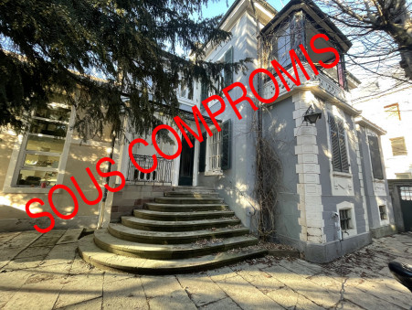 MULHOUSE  717 000 €