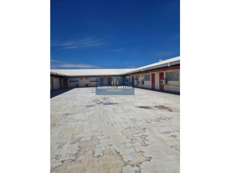 A vendre local commercial Baie-Mahault 97122; 110 000 €