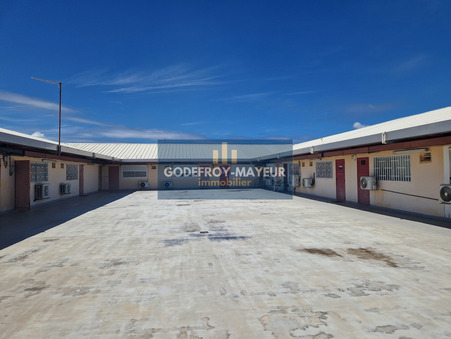 Vente local commercial 110 000 € Baie-Mahault