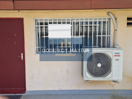 Vente local commercial 110 000 € Baie-Mahault