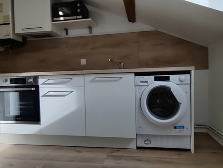 Saint-étienne  458 €