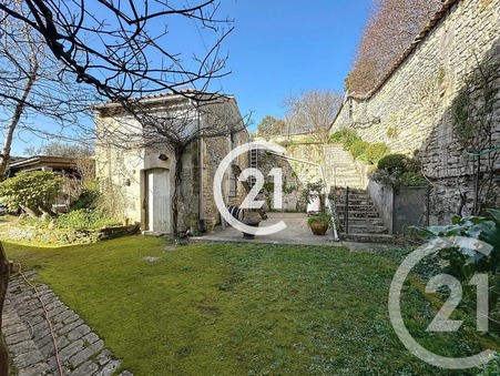 Cognac  210 000 €