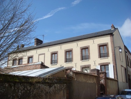 Tillières-sur-Avre  223 000 €