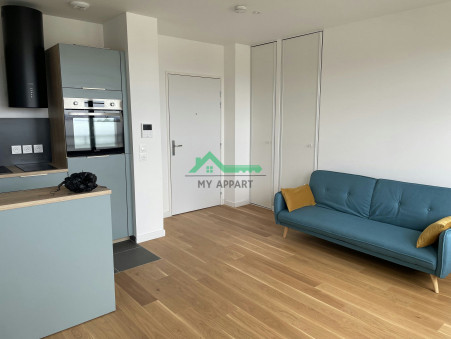 RUEIL MALMAISON  890 €