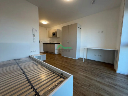 PARIS 12EME ARRONDISSEMENT  715 €