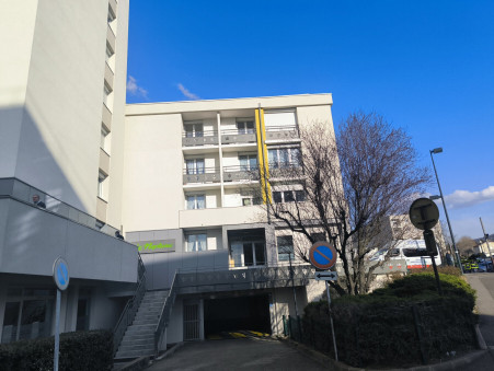 Appartement sur Le Chambon Feugerolles ; 70 000 €  ; A vendre Réf. 70