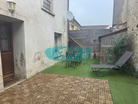 Fontenay-en-Parisis  850 €