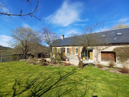 Ouroux-en-Morvan  216 000 €