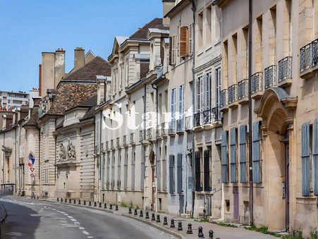 Dijon 76 500 €