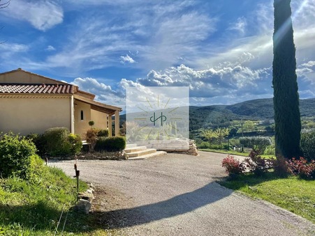 Saint-Montan  690 000 €
