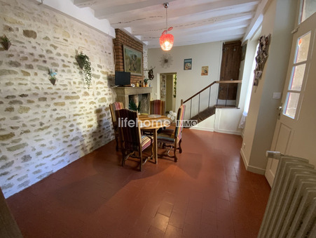 Levroux  339 200 €