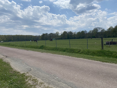 Montfort-l\'Amaury  840 000 €