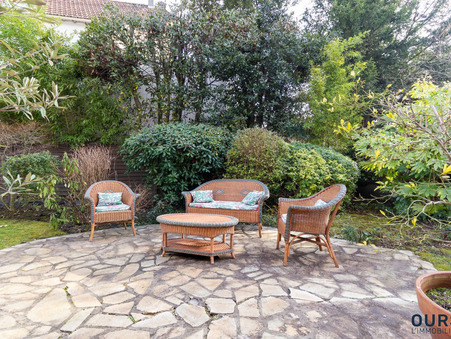 Enghien-les-Bains  709 000 €