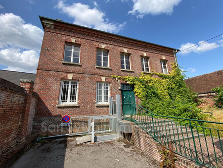 Songeons  158 000 €