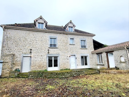 Étampes  260 000 €