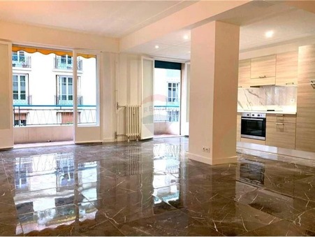 Nice  405 000 €