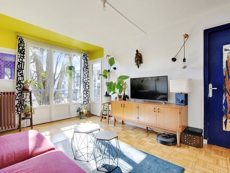 MONTREUIL  198 000 €