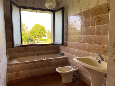 Maison sur Ernee ; prix nous consulter ; Achat Réf. M79770