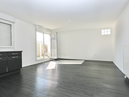 Rosny-sous-bois  270 000 €