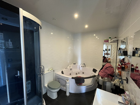 A vendre maison Roeulx 59172; 228 000 €