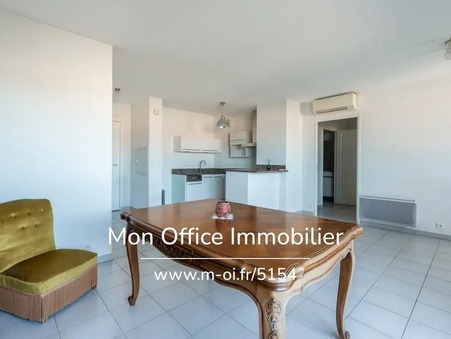 Trets  249 000 €
