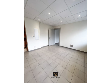 Vente Professionnel CLUSES Réf. 8867031 - Slide 3