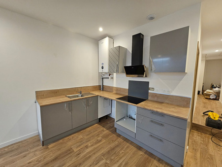 Saint Étienne  495 €