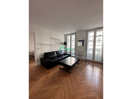 PARIS 3EME ARRONDISSEMENT 2 120 €