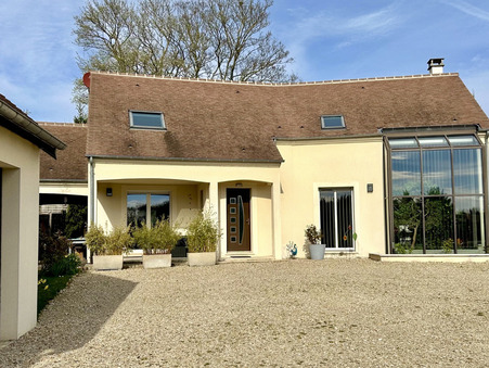 Maison sur Saint-Sauveur-sur-École ; 695 000 €  ; Achat Réf. 16_5355C