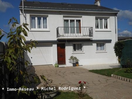 SARAN  229 000 €