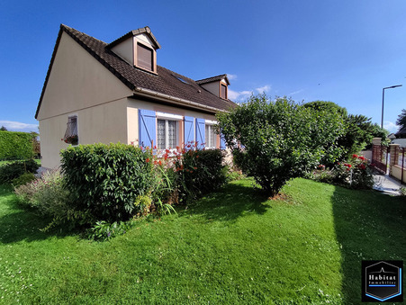 Mareuil sur ourcq  240 000 €