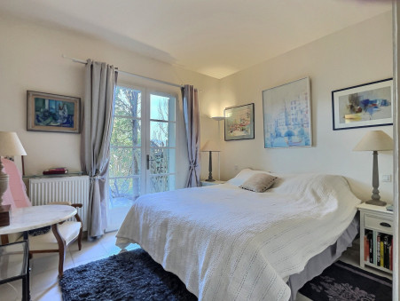 Vente haus 680 000 €  La Motte