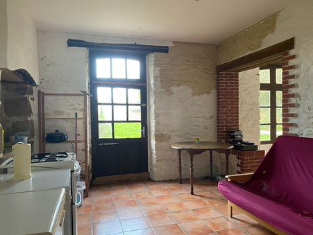 A vendre maison Saint Hilaire du Maine 53380; prix nous consulter