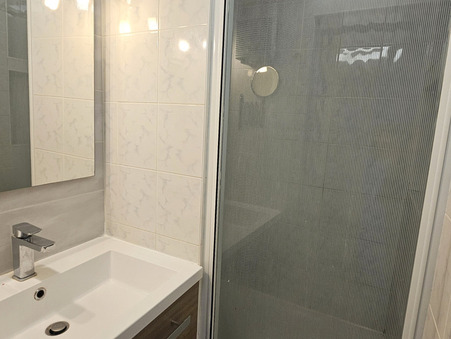 Maison sur Bagnols-en-Forêt ; 140 000 €  ; Achat Réf. 45_5336