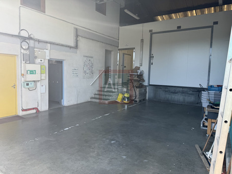 Vente Local Saint-Germain-Laprade Réf. 3253 - Slide 2