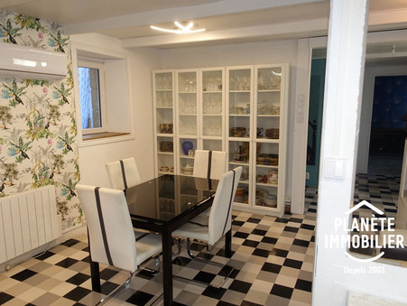 Plozévet  245 810 €