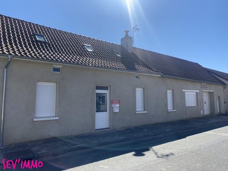 Saint Rémy en Rollat  162 000 €