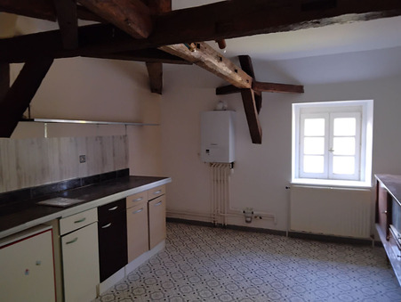 Autun  495 €