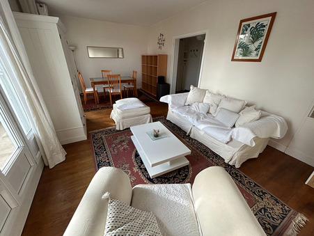 Orsay 1 280 €